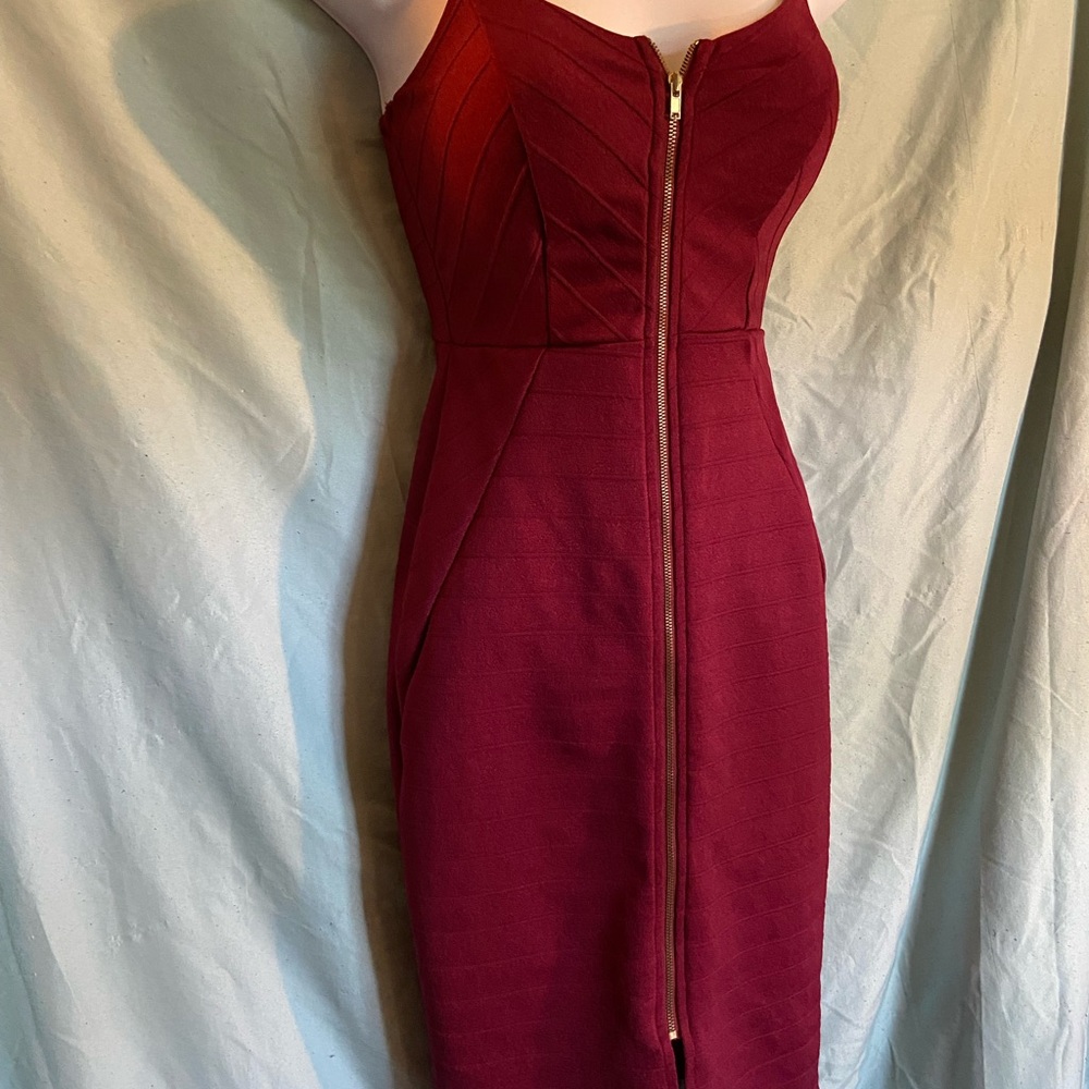 Sexy bodycon red dress by Charlotte Russe Full length zipper Size X Small LK